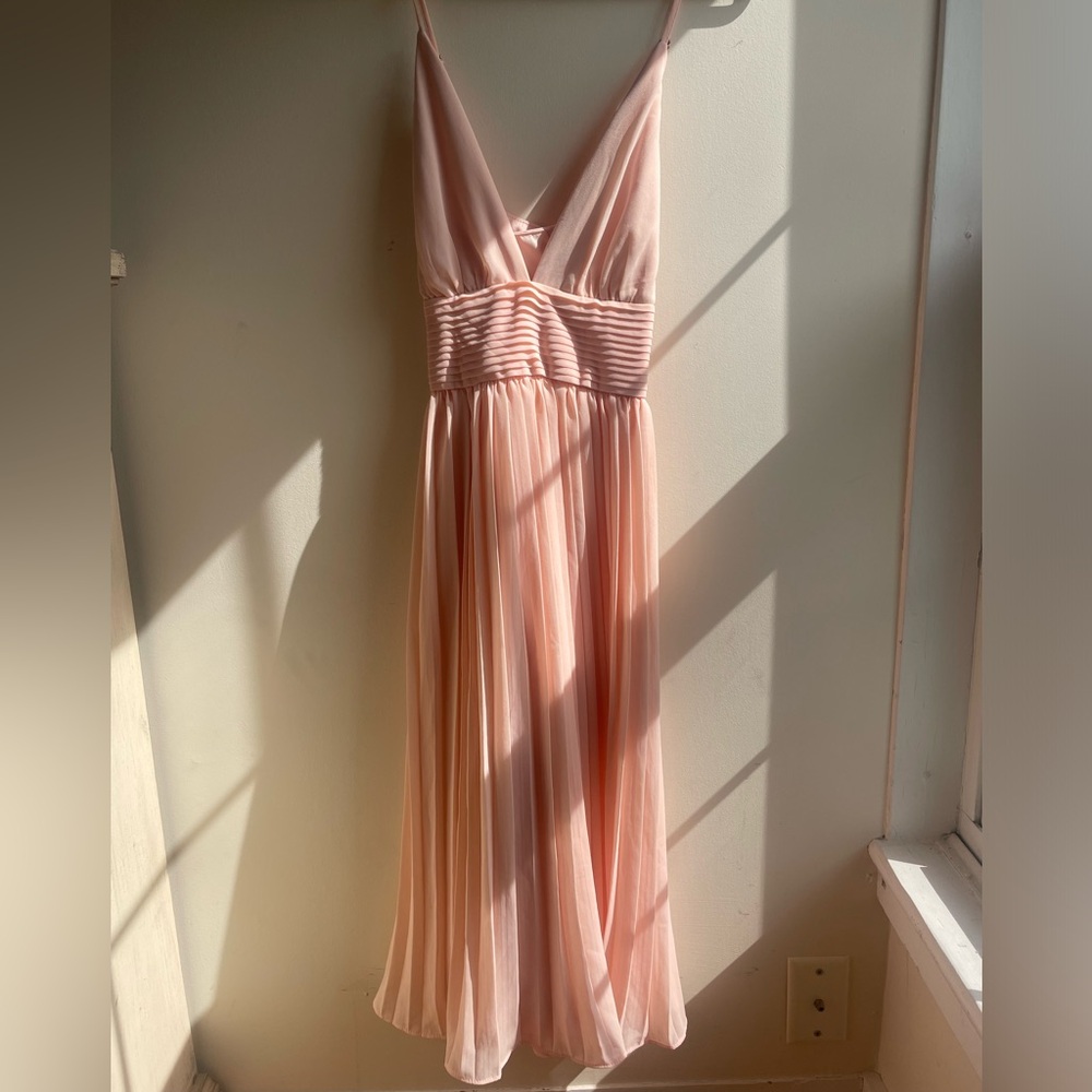Lulus maxi dress. Size: L. Tags still on